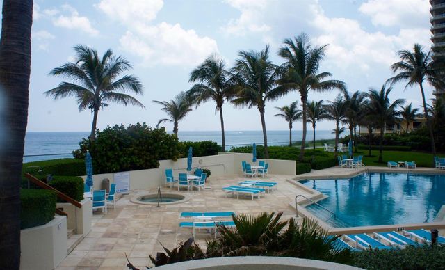 5070 N Ocean Drive 10b, Singer Island, FL 33404