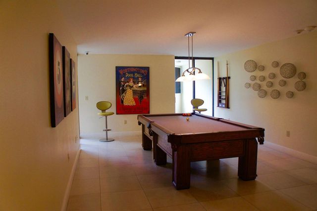 5070 N Ocean Drive 10b, Singer Island, FL 33404