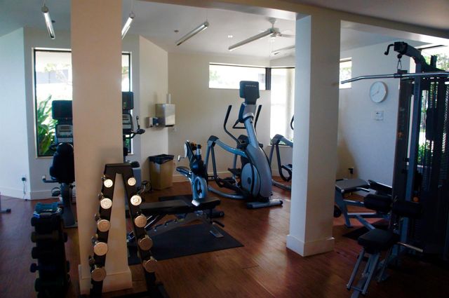 5070 N Ocean Drive 10b, Singer Island, FL 33404