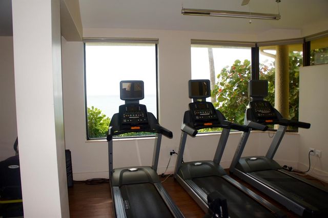 5070 N Ocean Drive 10b, Singer Island, FL 33404