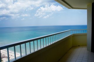 5070 N Ocean Drive 10b, Singer Island, FL 33404