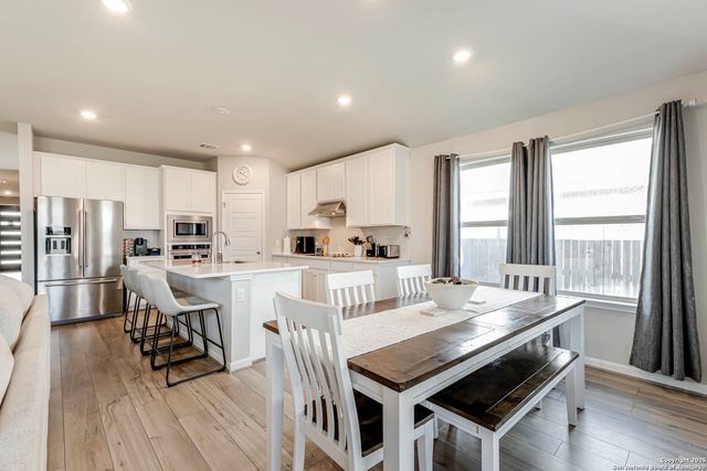 3012 Toscana Way, Schertz, TX 78154