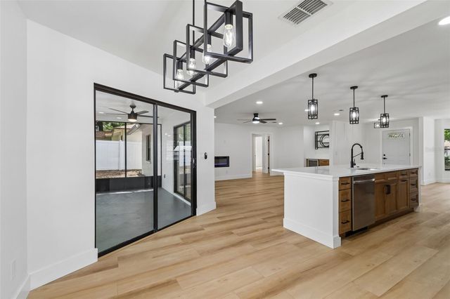 3431 DEERFIELD LANE, Clearwater, FL 33761