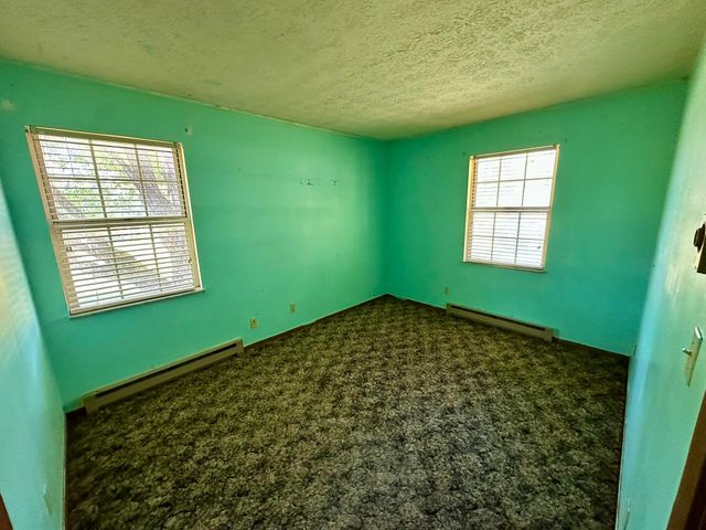 1364 Kentucky Hwy 2750, Crab Orchard, KY 40419