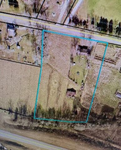 1364 Kentucky Hwy 2750, Crab Orchard, KY 40419