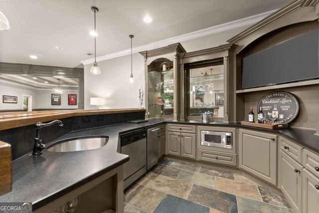 5507 AVIEMORE Court, Suwanee, GA 30024