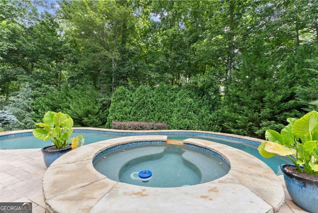 5507 AVIEMORE Court, Suwanee, GA 30024