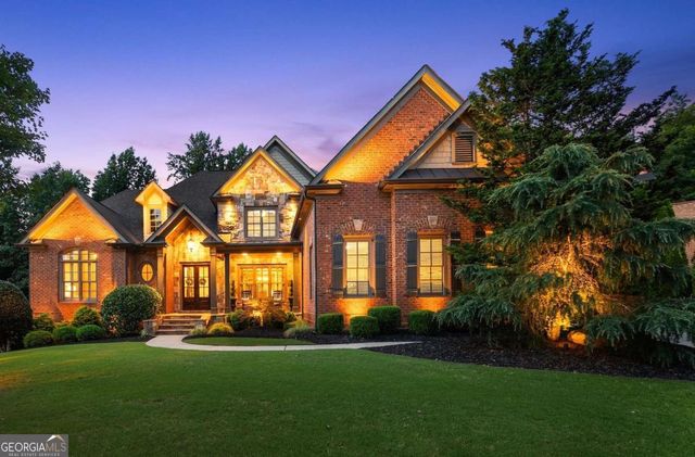 5507 AVIEMORE Court, Suwanee, GA 30024