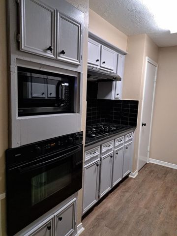 23111 Lone Wolf Trail, Spring, TX 77373