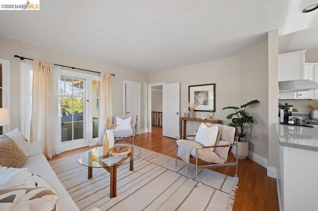 4355 Everett Ave, Oakland, CA 94602