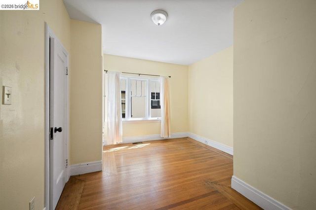 4355 Everett Ave, Oakland, CA 94602