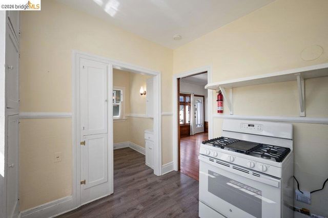 4355 Everett Ave, Oakland, CA 94602