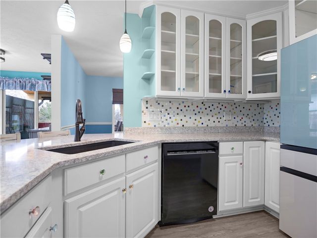 16 Alton Way, Henrietta, NY 14586