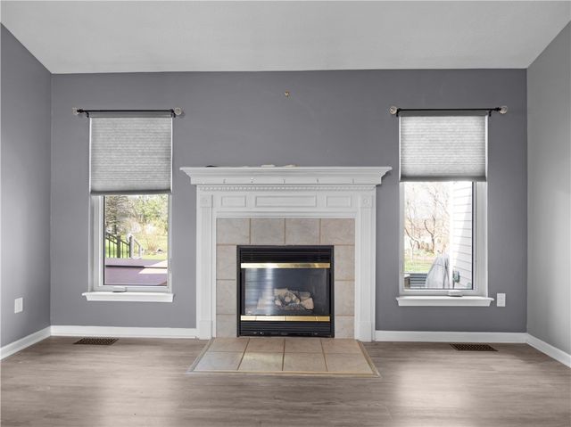 16 Alton Way, Henrietta, NY 14586