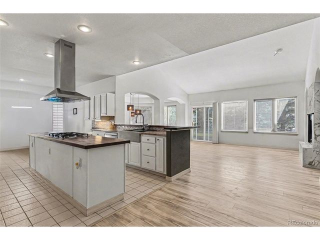 1363 N Ford St, Golden, CO 80403