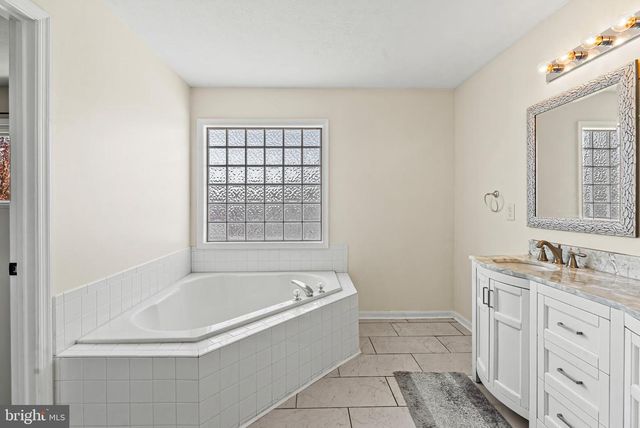 12004 MAJESTIC CT, Fredericksburg, VA 22407