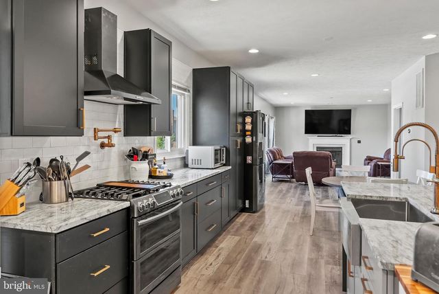 12004 MAJESTIC CT, Fredericksburg, VA 22407