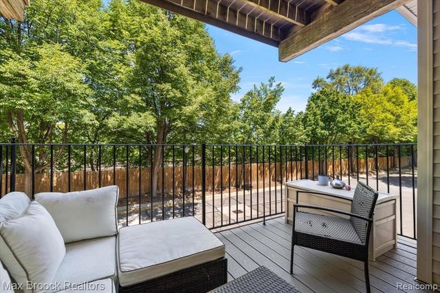 1538 Maryland Club Drive, Royal Oak, MI 48067