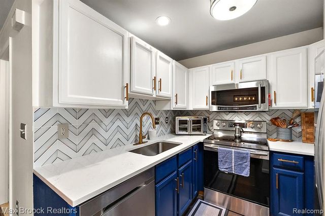 1538 Maryland Club Drive, Royal Oak, MI 48067
