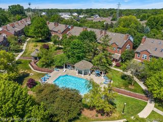 1538 Maryland Club Drive, Royal Oak, MI 48067