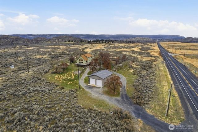 56082 Hwy 155 N, Electric City, WA 99123