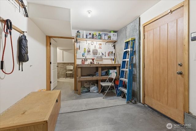 56082 Hwy 155 N, Electric City, WA 99123