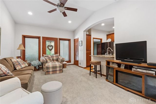 2780 E Spring Valley Pike, Washington Twp, OH 45458