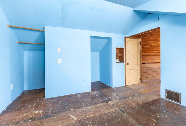 19760 11 Mile Road, Battle Creek, MI 49014