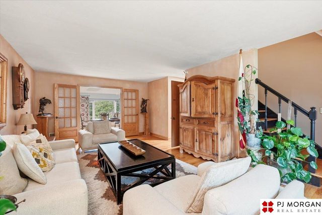 4012 N 95th Street, Omaha, NE 68134