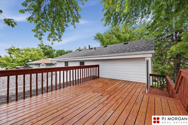 4012 N 95th Street, Omaha, NE 68134