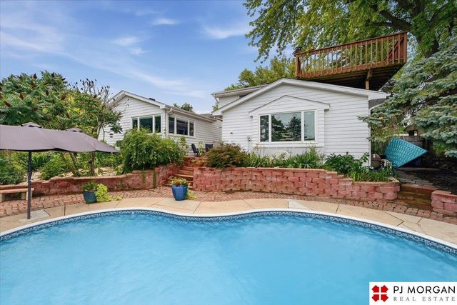 4012 N 95th Street, Omaha, NE 68134