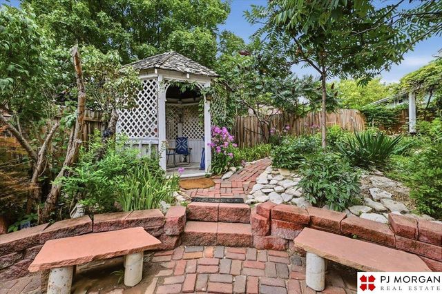 4012 N 95th Street, Omaha, NE 68134