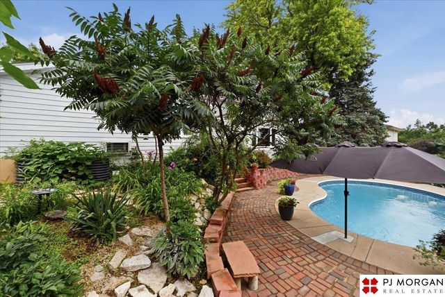 4012 N 95th Street, Omaha, NE 68134