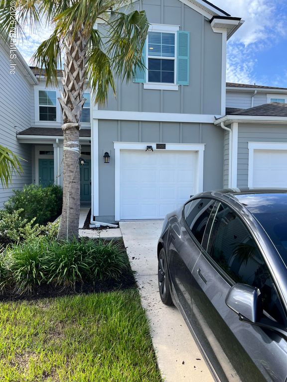 548 COASTLINE Way, St. Johns, FL 32092