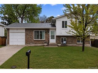 8821 W Stanford Ave, Littleton, CO 80123