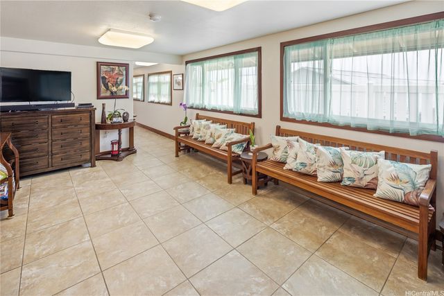 1315 Kupau Street, Kailua, HI 96734