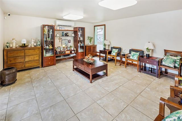 1315 Kupau Street, Kailua, HI 96734