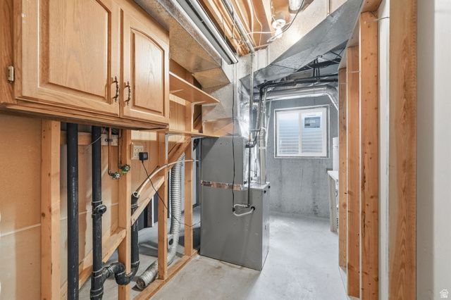 1650 E BUDDING DR, Sandy, UT 84092