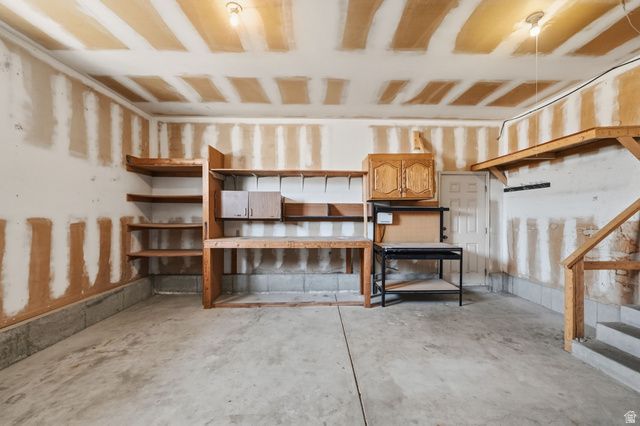 1650 E BUDDING DR, Sandy, UT 84092