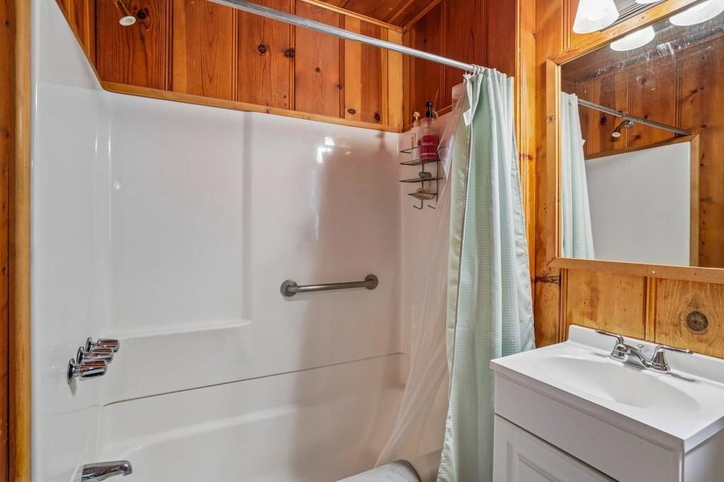 Image 13 of property listing at 54506 Marian View Drive, Idyllwild, CA 92549