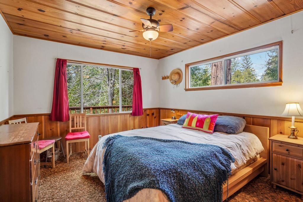 Image 14 of property listing at 54506 Marian View Drive, Idyllwild, CA 92549