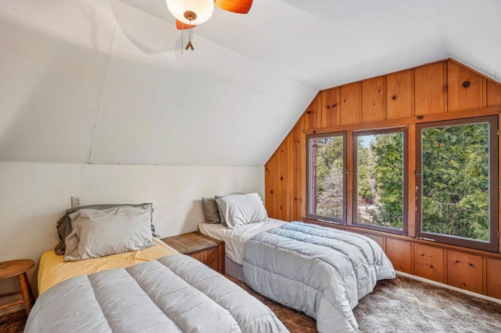 Image 17 of property listing at 54506 Marian View Drive, Idyllwild, CA 92549