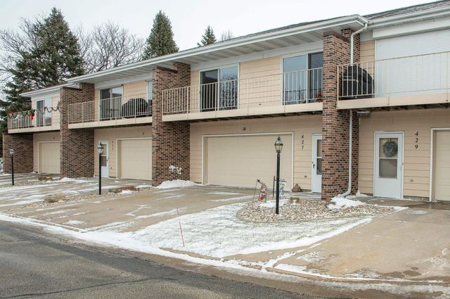 427 8th Ave SW Unit 10, Waverly, IA 50677