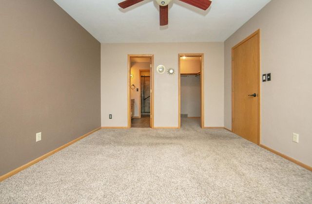 427 8th Ave SW Unit 10, Waverly, IA 50677