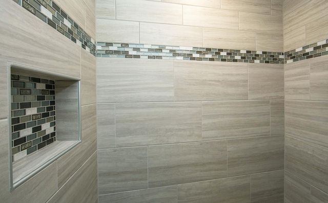 427 8th Ave SW Unit 10, Waverly, IA 50677