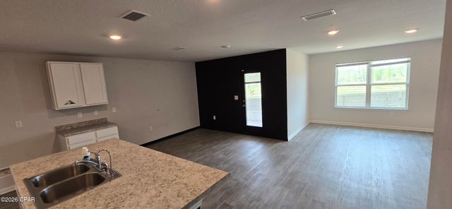 7304 Ellie B Drive, Panama City, FL 32404