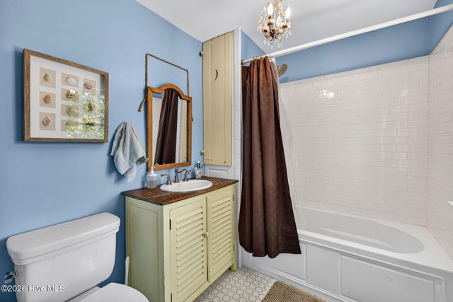6263 Turtle Hall Drive, Wilmington, NC 28409