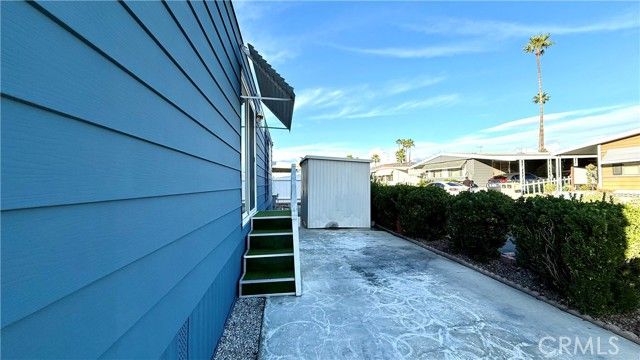 601 N Kirby 66, Hemet, CA 92545