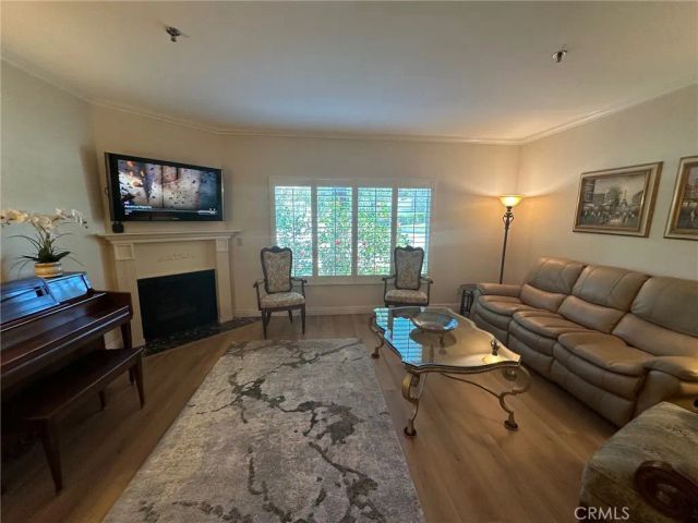 2706 Honolulu Avenue 111, Montrose, CA 91020