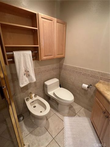 2706 Honolulu Avenue 111, Montrose, CA 91020